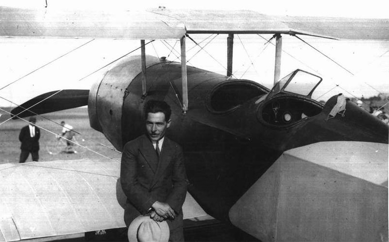 30 Eylül 1930 - İlk yerli sivil uçak Vecihi XIV