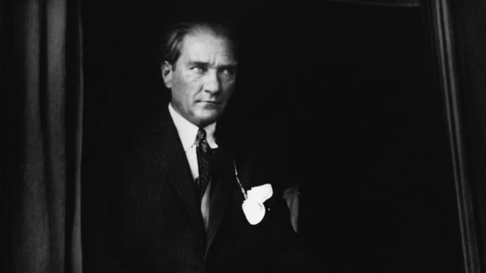 AKP'li vekil: Atatürk'ün ölümü de şüpheli