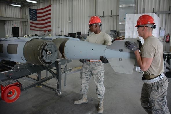 ABD’nin Katar’daki bomba üretim faaliyeti