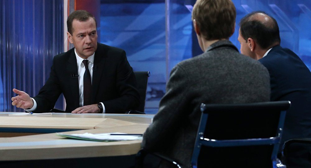 Medvedev: Türkiye'nin uçağımızı düşürmesi savaş sebebidir