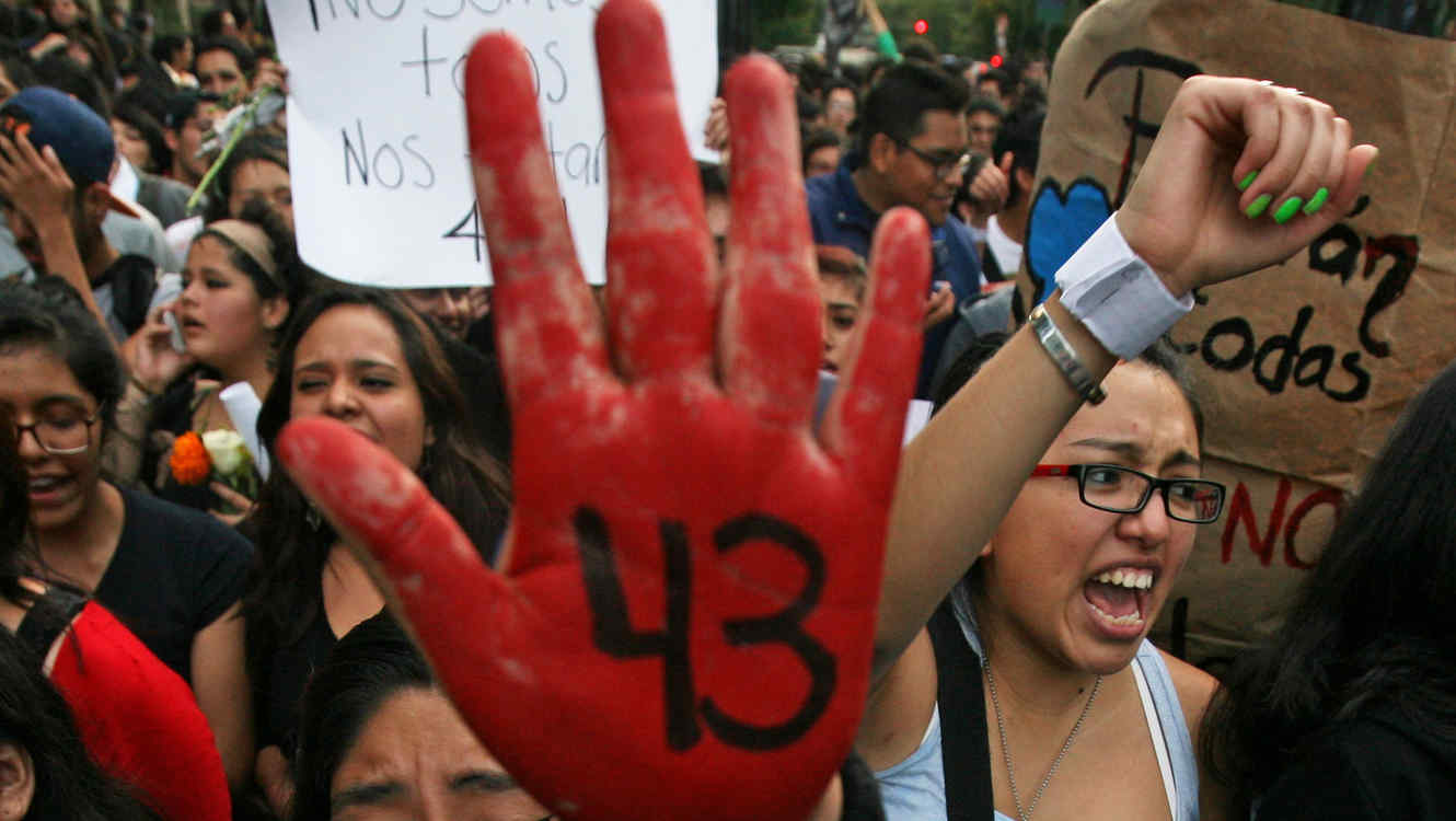 'Ayotzinapa öğrencileri' için yürüyüş