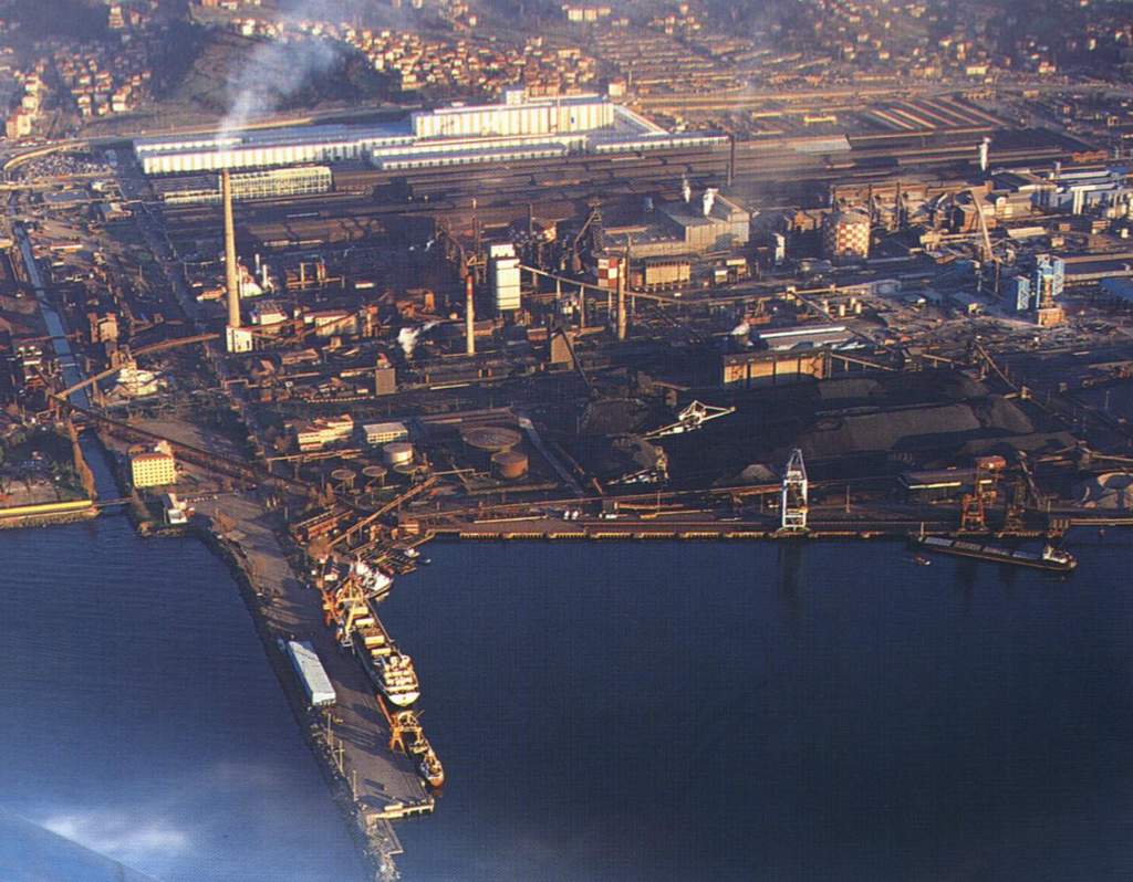 28 Aralık 1975 - İskenderun Demir Çelik tesislerinin açılışı yapıldı