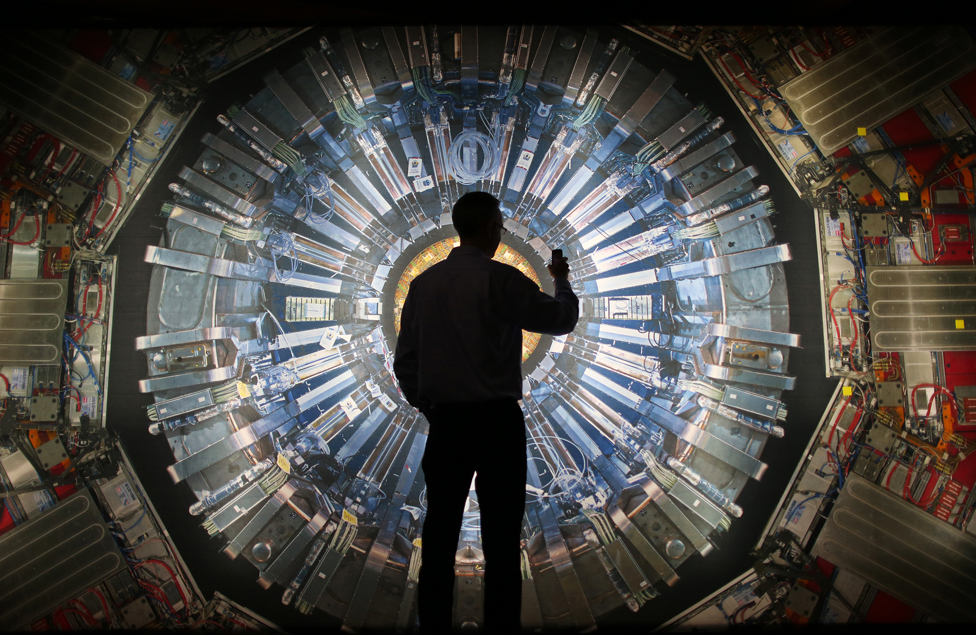 LHC'de yeni bir bozon keşfedilmiş olabilir