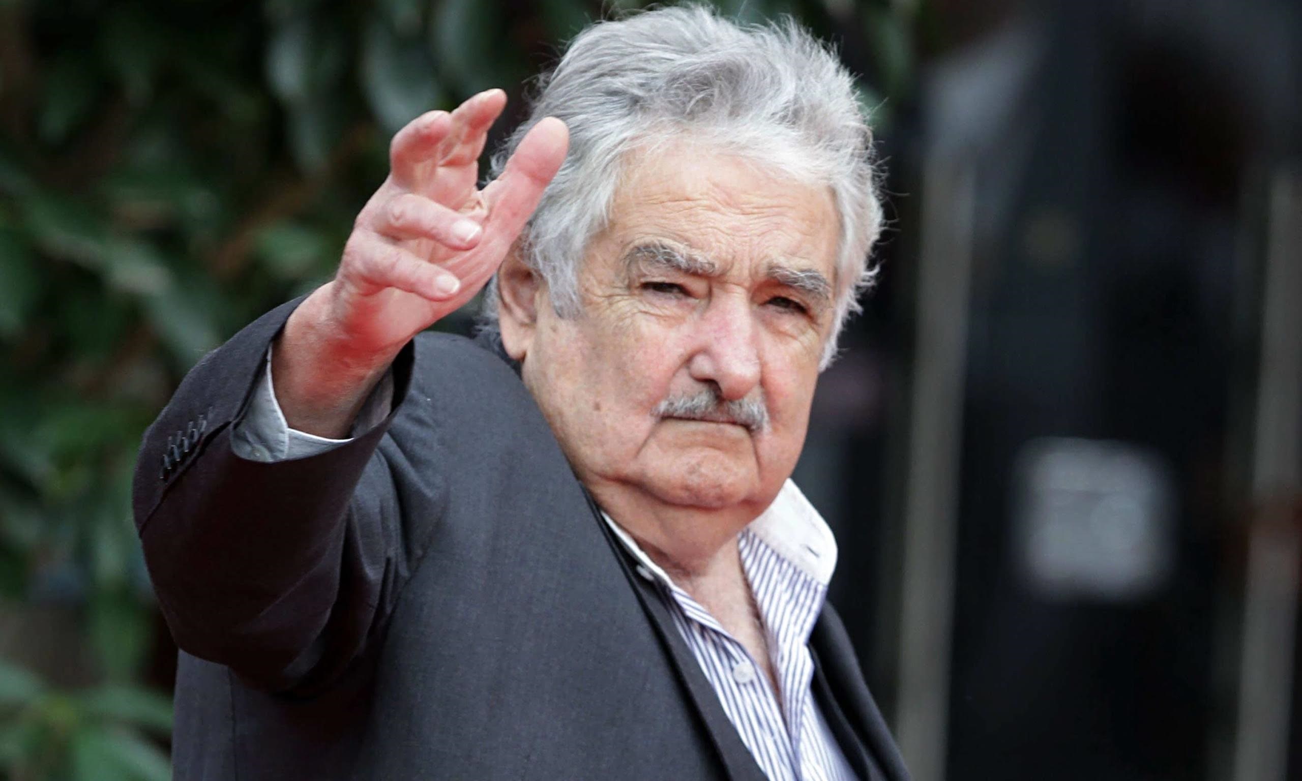 Mujica: “İktidarları kaybetmek bizim suçumuz”