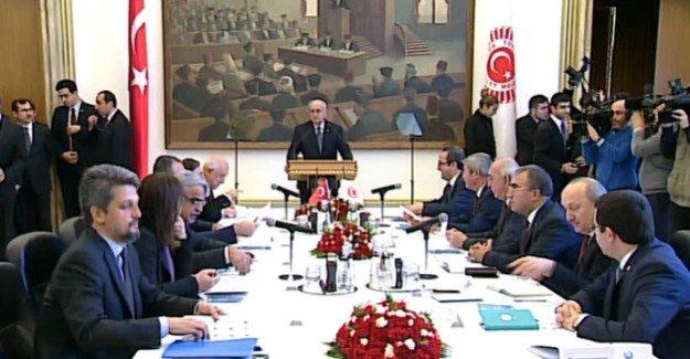 HDP: CHP’nin dayatmacı pozisyonu komisyonu kitledi