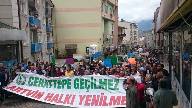 Vali Cengiz Holding'i kollamaya devam ediyor: Artvin'de eylem yasağı 2. kez uzatıldı