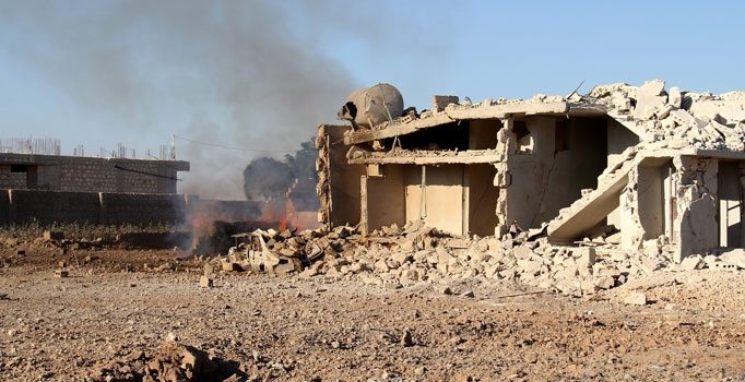 Suriye hükümeti kritik kasaba Kanaser'i IŞİD'den geri aldı