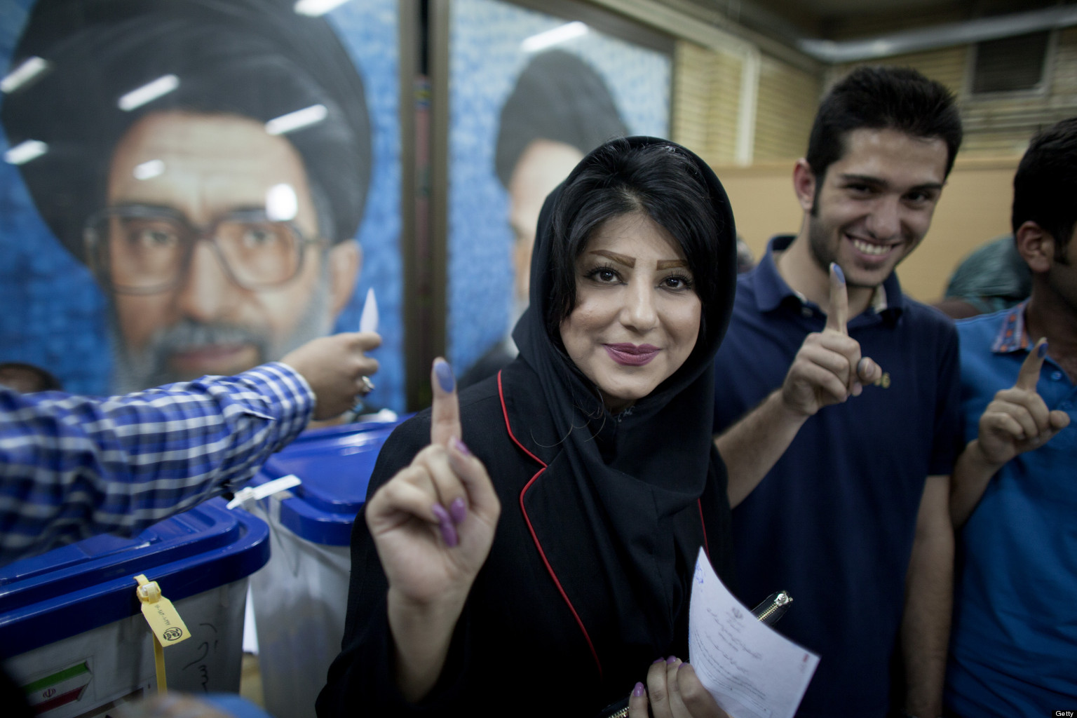 İran'da seçimler: Ilımlılar ve reformistler başarılı