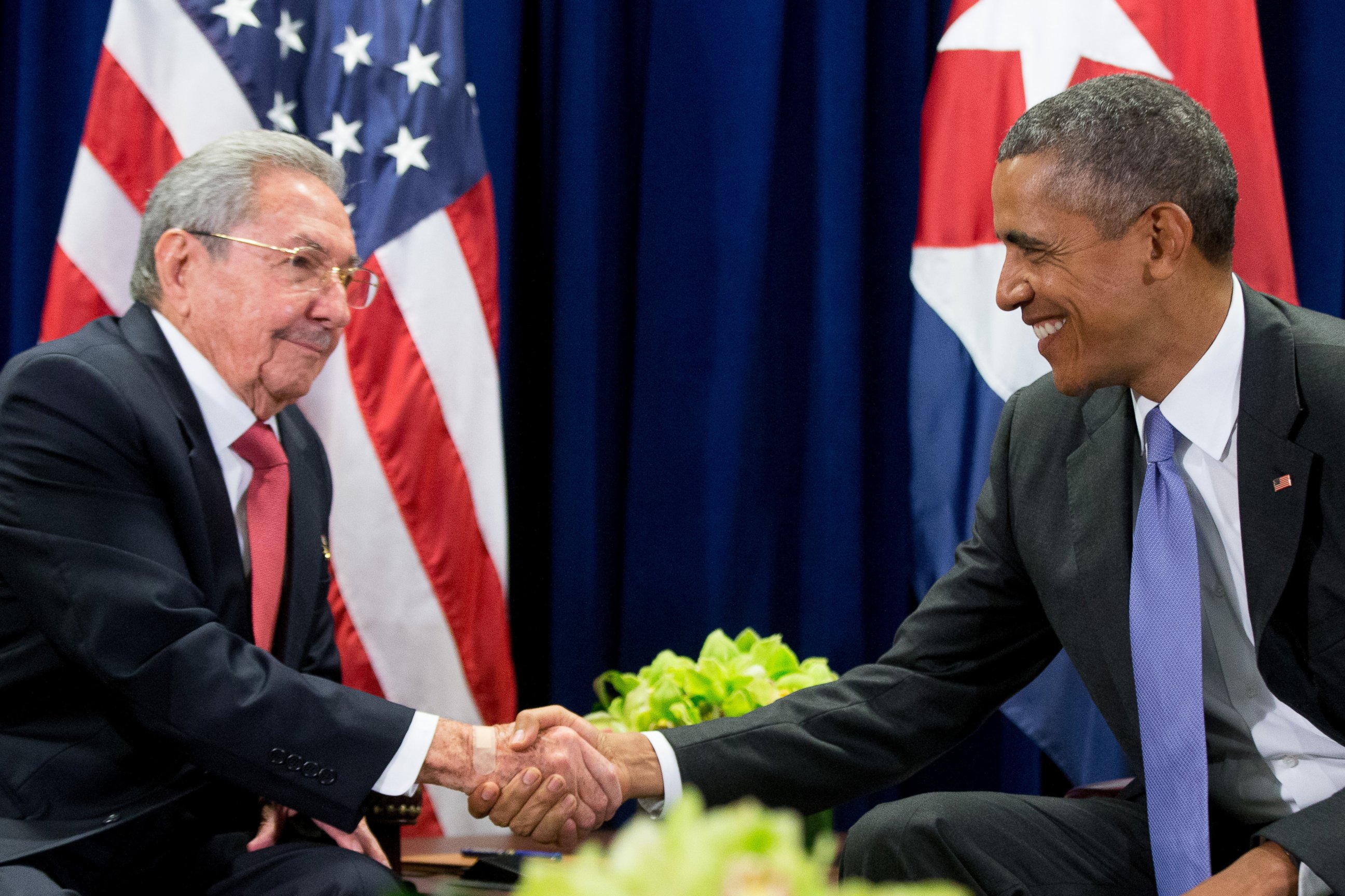 Barack Obama Küba yolcusu