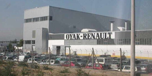 Bursa'daki Oyak Renault fabrikasında üretim yapılamıyor