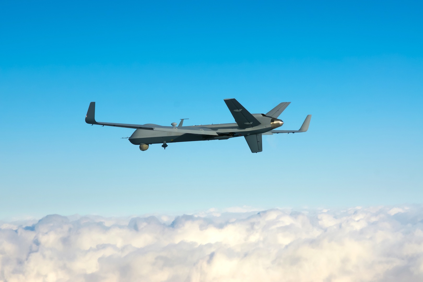 Yayladağı ilçesi bölgesinde bir insansız hava aracının düştüğü bildiriliyor