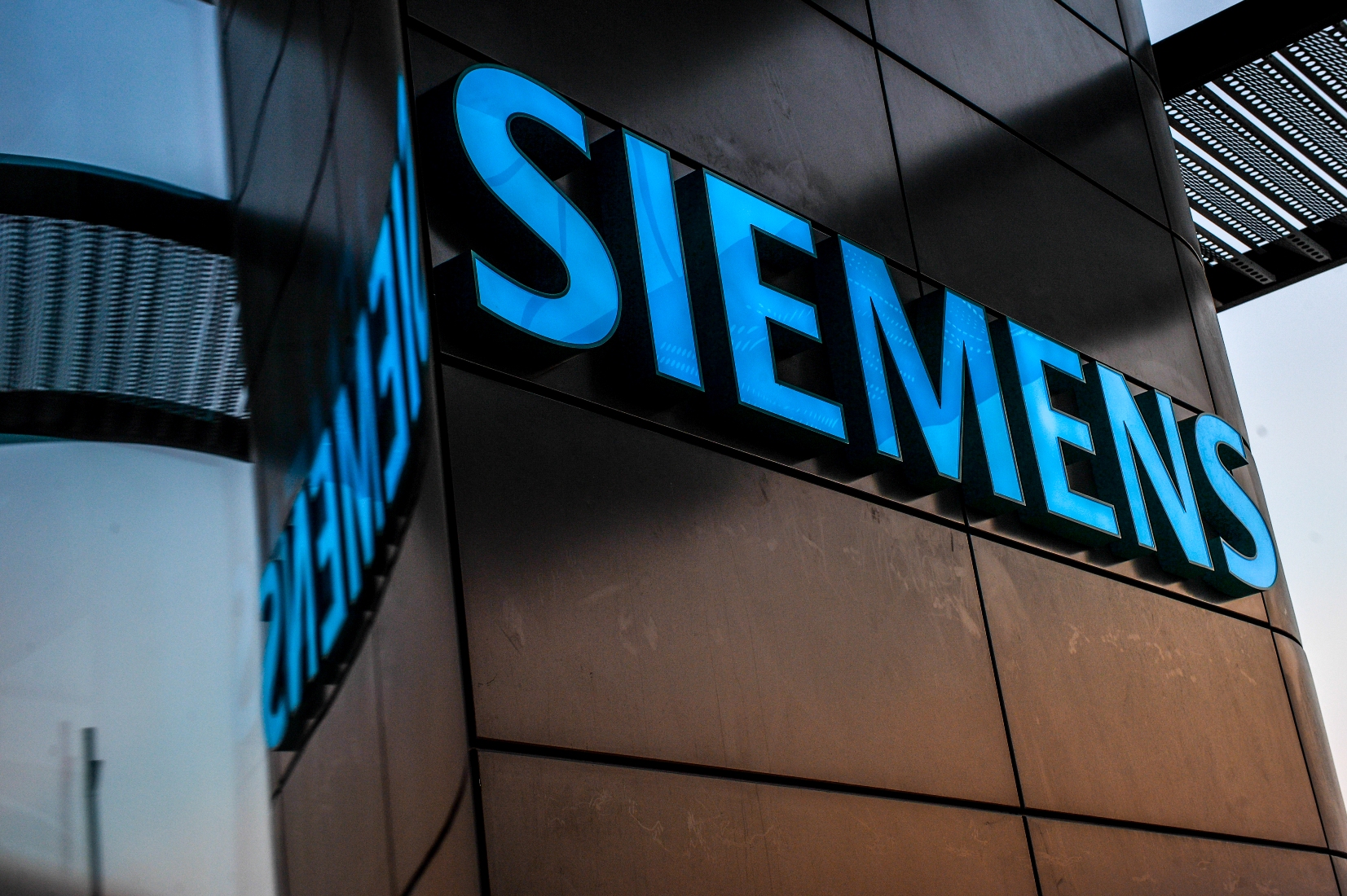 Siemens'te kıyım: 20 bin kişinin işine son verilecek