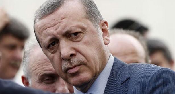 Selvi: Erdoğan Bakanlar Kurulu'nu ve MKYK'yı değiştirecek
