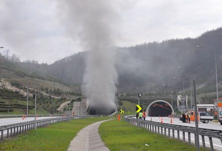 Bolu Dağı Tüneli'nde yangın