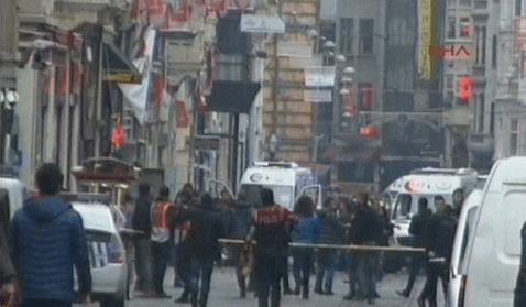 VİDEO | #Taksim İstiklal Caddesi'nde patlama anı güvenlik kamerasında