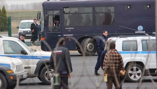 Geri Kabul Anlaşması gereği kaçaklar Türkiye'ye iade edildi