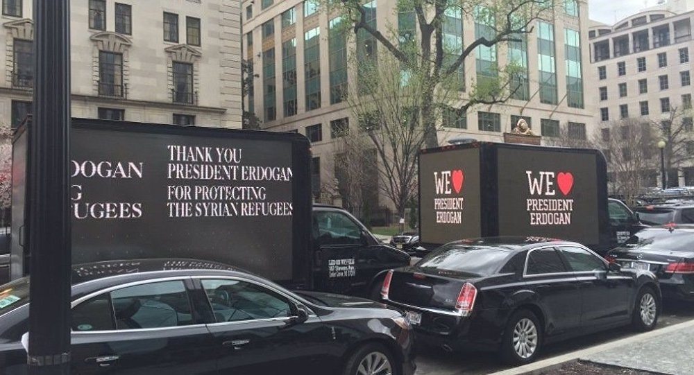 VİDEO | Erdoğan'ın 'kara propaganda kamyonları': Washington halkı böyle eziyet görmedi