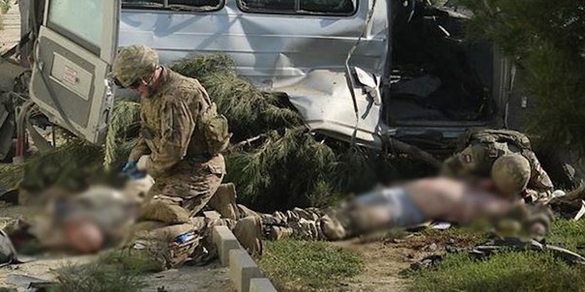 Afganistan'da ABD konvoyuna saldırı