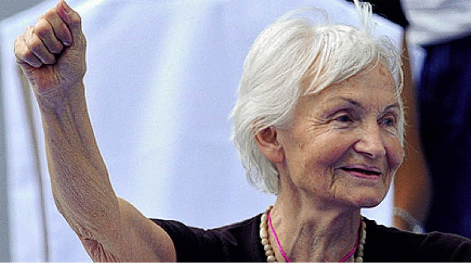 Margot Honecker yaşamını yitirdi