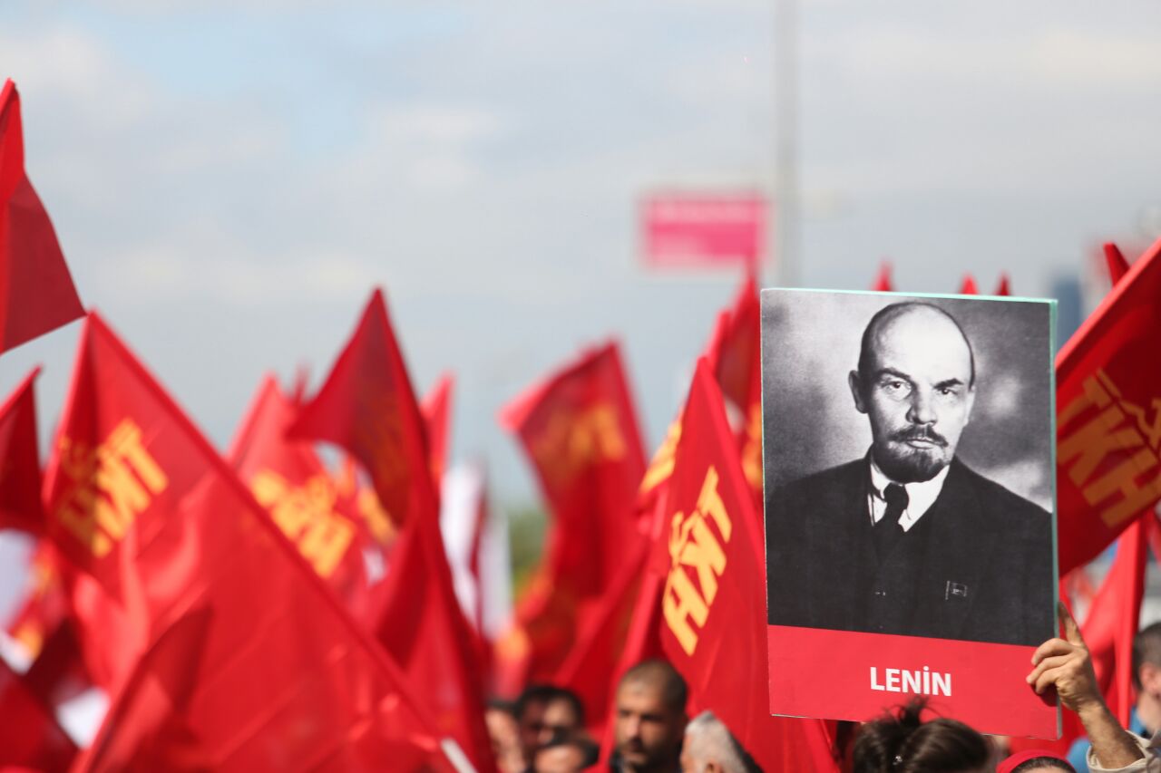 Komünistlerden yeni yıl açıklaması: 2017, gericiliğe, sermayeye ve emperyalizme karşı mücadele yılı olacaktır