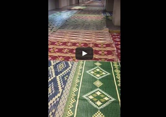 VİDEO | İstanbul Adalet Sarayı'nın koridorları cuma namazı öncesi camiye çevirildi