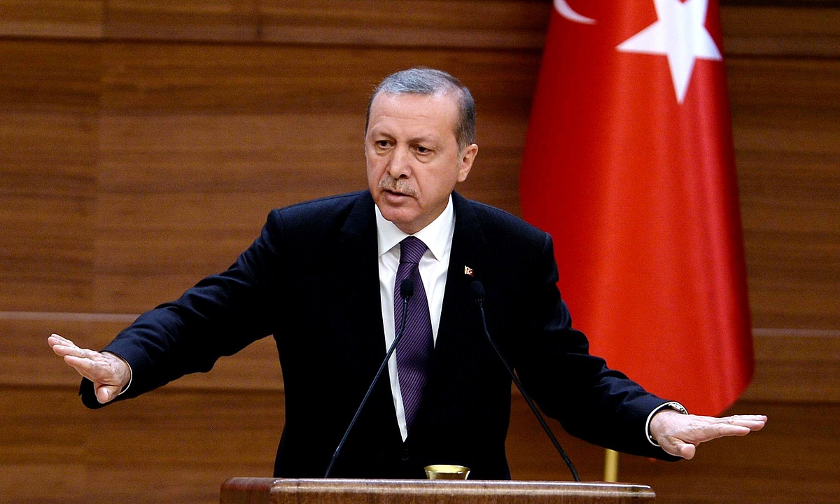 Erdoğan'dan Almanya'ya tehdit: Delikanlı olun ciğerimi yiyin