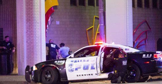 ABD'de polise 'keskin nişancı' ateşi: Çok sayıda polis öldürüldü