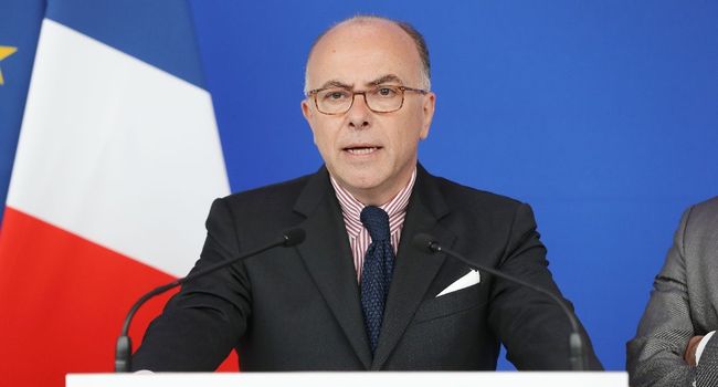 Fransa İçişleri Bakanı: Savaştayız