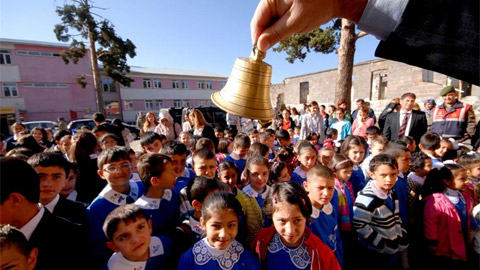 Bakanlık'tan 'Okulların açılışı ertelendi' haberine yalanlama
