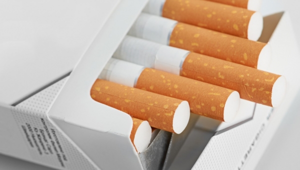 Sigara paketlerinde 'tek tip' dönemi