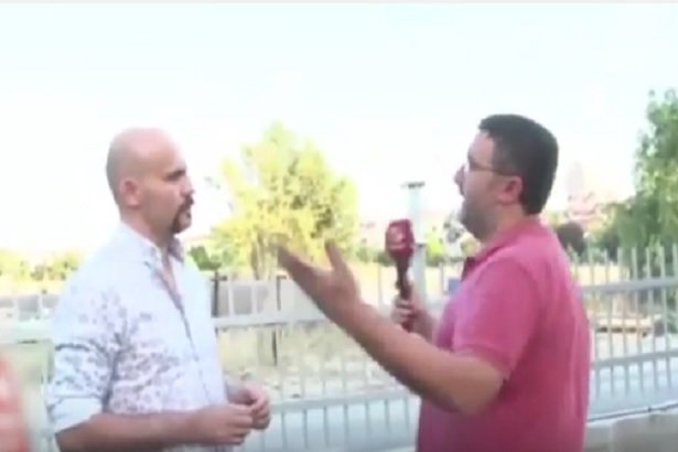 VİDEO | Beyaz TV muhabiri, Atalay Demirci'nin yüzüne tükürdü