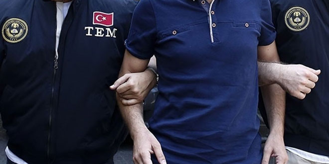 AKP'li belediye meclisi üyeleri gözaltında