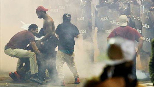 ABD'de polis terörüne isyan: Protestolar sonrası OHAL ilan edildi