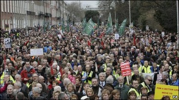 İrlanda'da referandum: 'Dine küfretme' yasası kaldırıldı