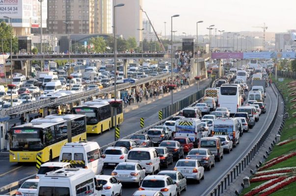 İstanbul'da bazı yollar Pazar ve Pazartesi günü trafiğe kapalı