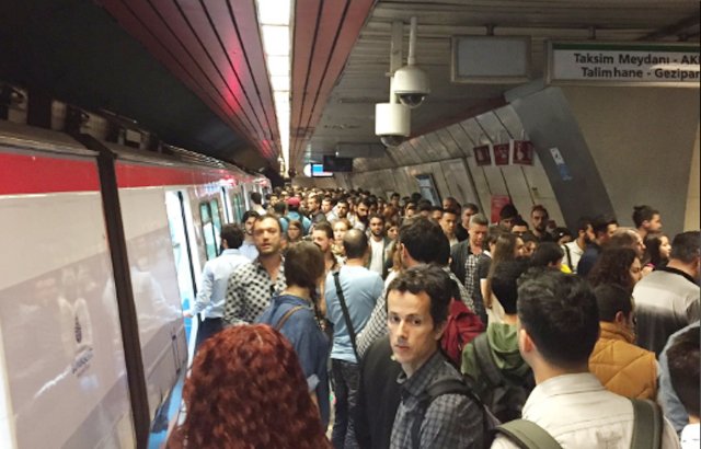 İstanbul metrosunda seferler normale döndü