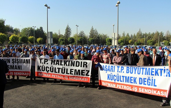 Adıyaman, Ankara ve Batman'da binlerce petrol işçisi iş bıraktı