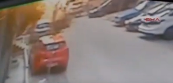 VİDEO | Yenibosna'daki saldırı anı kamerada