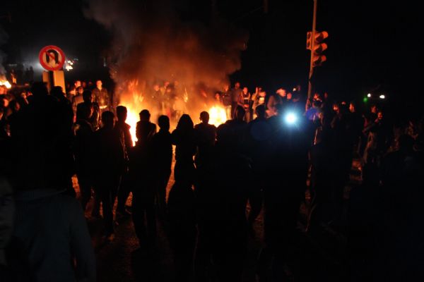 Urfa'da elektrik kesintisi isyanı