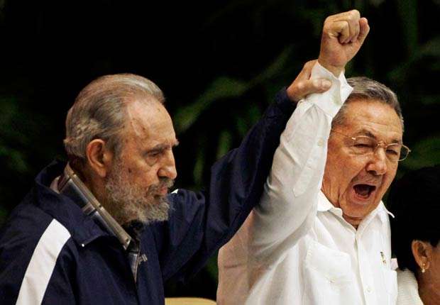 Raul Castro'nun görevi bırakacağı tarih belli oldu