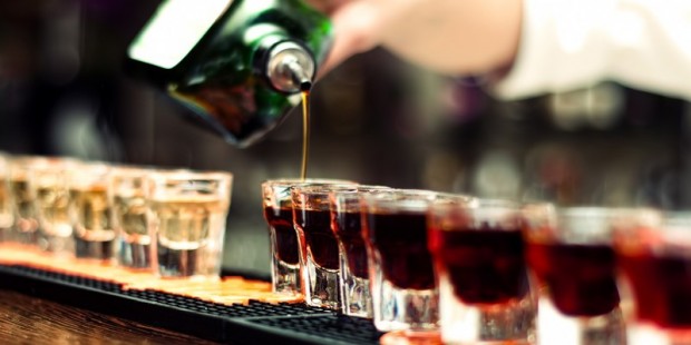 Alkollü içeceklerin ÖTV'sine yüzde 15,5 zam