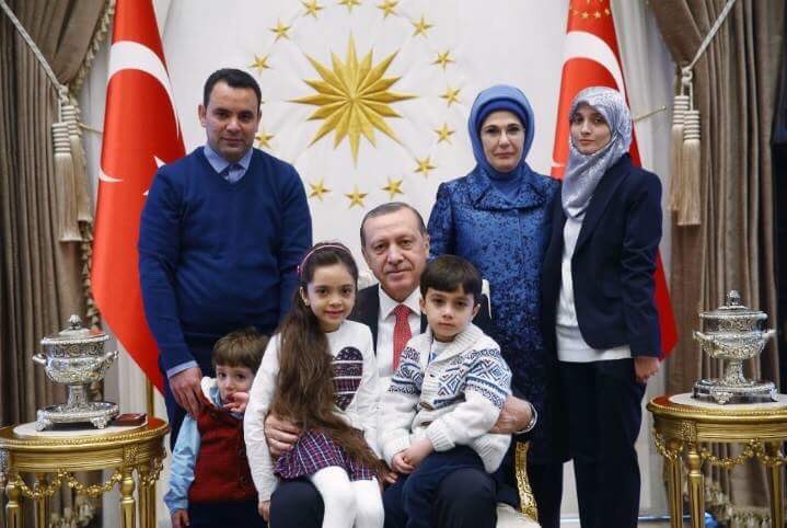 Erdoğan ve Çavuşoğlu'nun ağırladığı Bana Alabed'in babası cihatçı çıktı