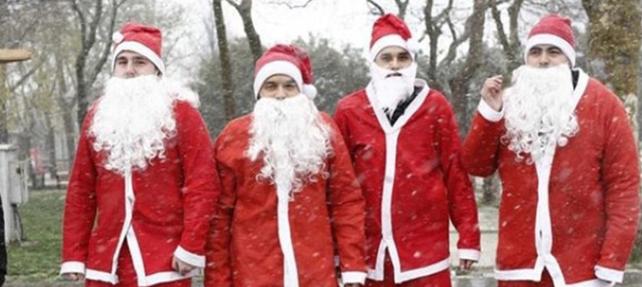 Yılbaşında polisler 'Noel Baba' kılığına girecek