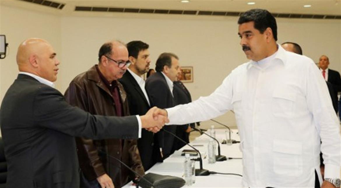 Venezuela'da müzakereler tıkandı, Rusya ve Türkiye'den yardım istendi