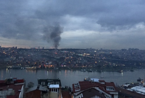 İstanbul Ayvansaray'da yangın!