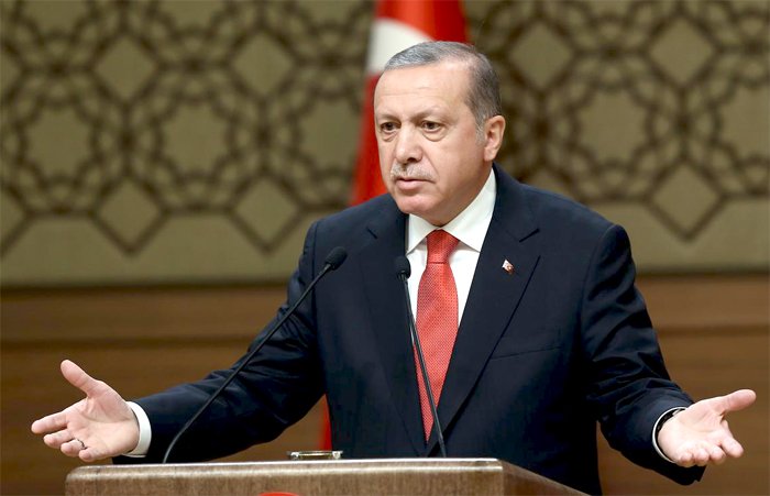 Erdoğan başka bir ülkeden seslendi: Hayat tarzı baskısı altında olan var mı?