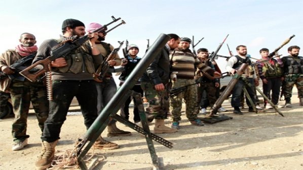 Suriye'de bazı gruplar PYD'ye karşı savaşmak için birleştiklerini açıkladı