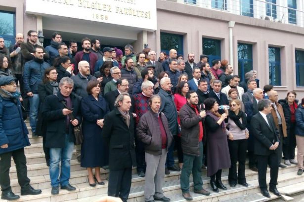 Ankara Üniversitesi, Mülkiye'nin emektar hocalarına da engel oldu!