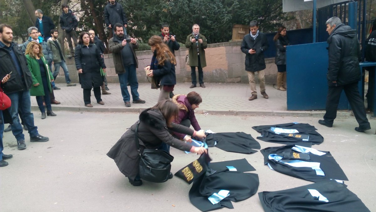 Ankara Üniversitesi SBF Yönetim Kurulu: Hocalarımız en kısa sürede iade edilmeli