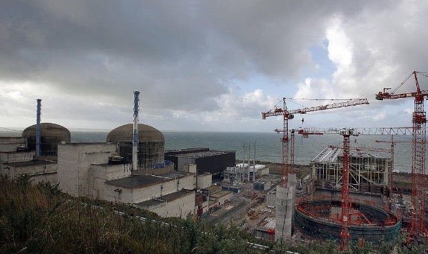 Fransa'da nükleer santralde patlama